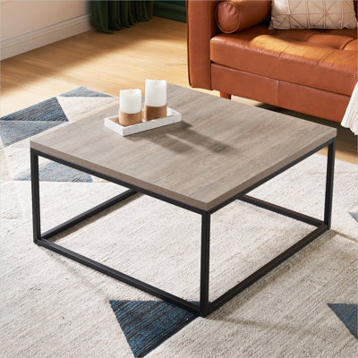 Table basse avec repose-pieds gris en chêne français, 30 po x 30 po, plateau en bois aggloméré de 1,2 po d'épaisseur, structure en acier industriel, décoration de salon