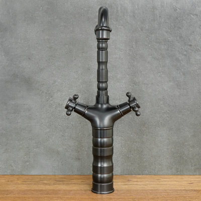 Newburgh Vintage Basin Mixer