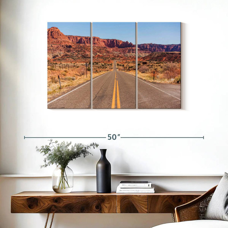 Capitol Reef Highway, H 24 po x l 38 po