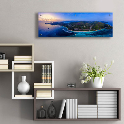 «Seychelles Mahe Island Paradise Panorama» par Epic Portfolio, art mural en verre acrylique, 36 po x 12 po