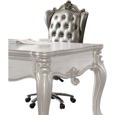 Laremont Executive Chair