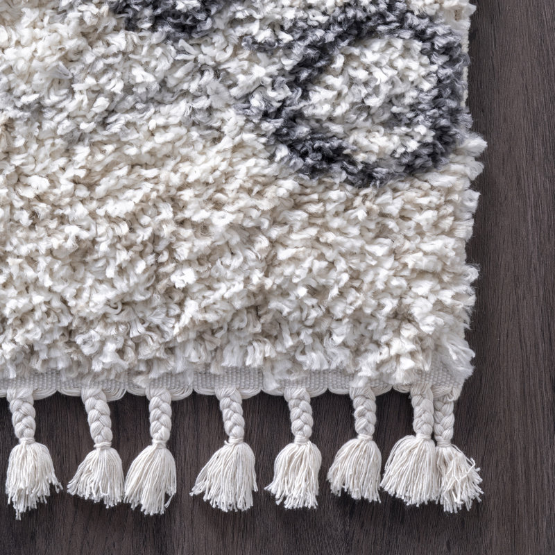 Bibb Geometric Ivory Area Rug, Runner 2' 6" x 8' 8"