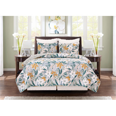 Blue Joelle King Bed 3-Piece Quilt Bedding Set
