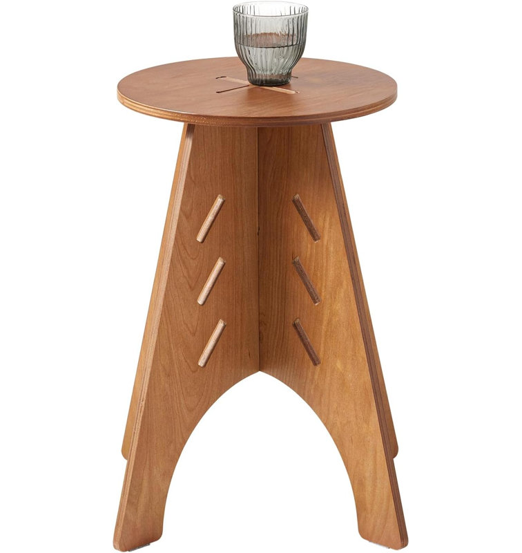Matrikas End Table, Brown