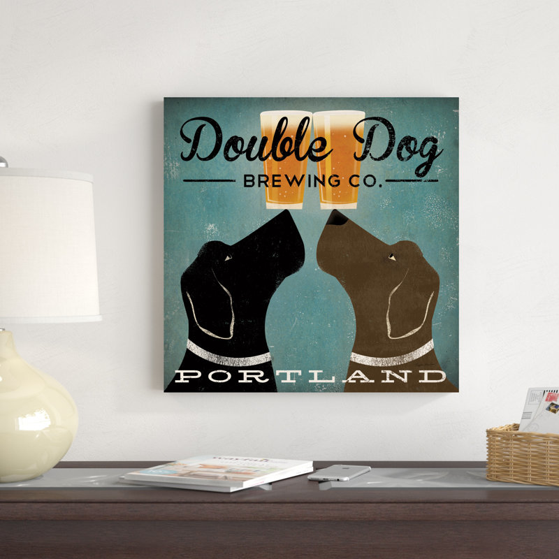 Double Dog Brewing Co, H 20 po x l 20 po