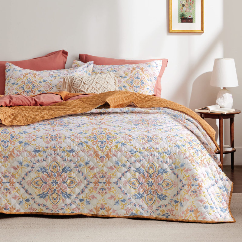 Bedsure Quilt Bedding Set Pre-Washed Quilt Set, Queen Quilt + 2 Standard Shams, Canal Blue