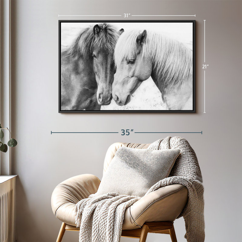 Animal «Sweet Horse Love», H 31 po x l 21 po