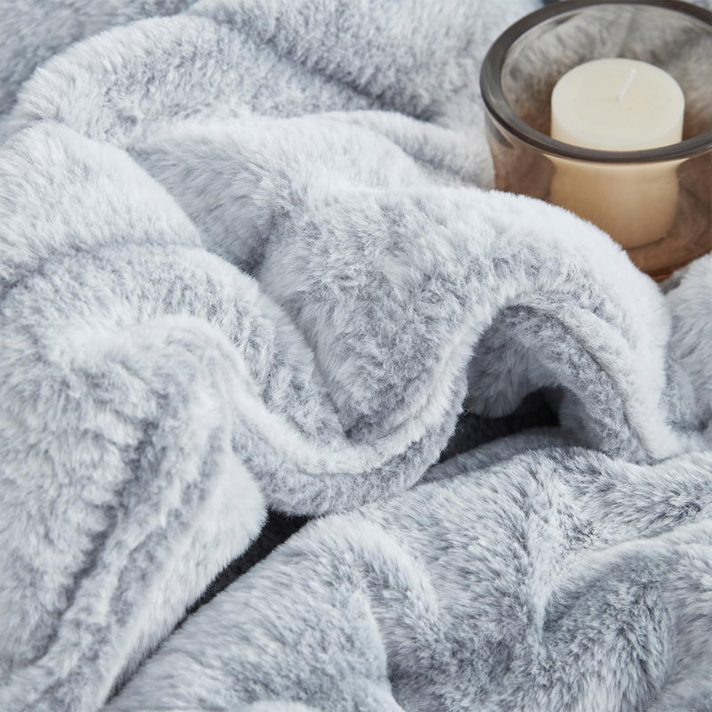 Ensemble d'édredon surdimensionné à rayures gris givré Coma, Édredon pour très grand lit + 2 très grandes ta