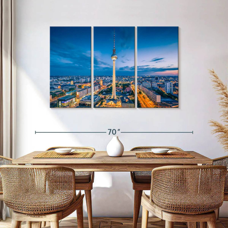 Syd Alexanderplatz TV Tower, 36" H x 57" W