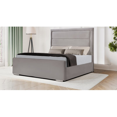 Cheznie Upholstered Velvet Bed