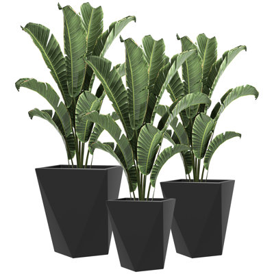 Set of 3 Tall Planters