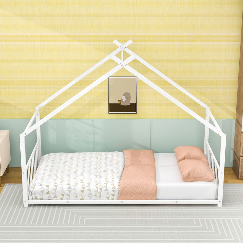 Metal Playhouse Bed With Roof And Slats, Twin, White