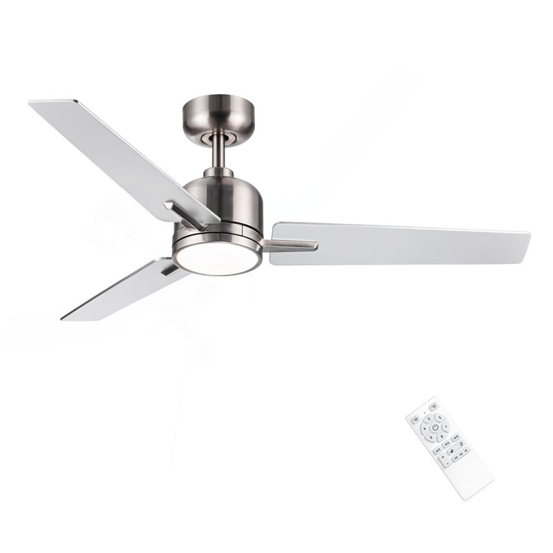 Ventilateur de plafond 48 po en nickel brossé avec lumière Lowe