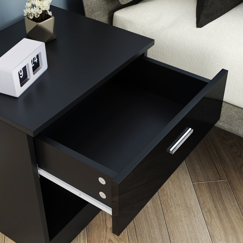 Shovonne Bedside Table, Black