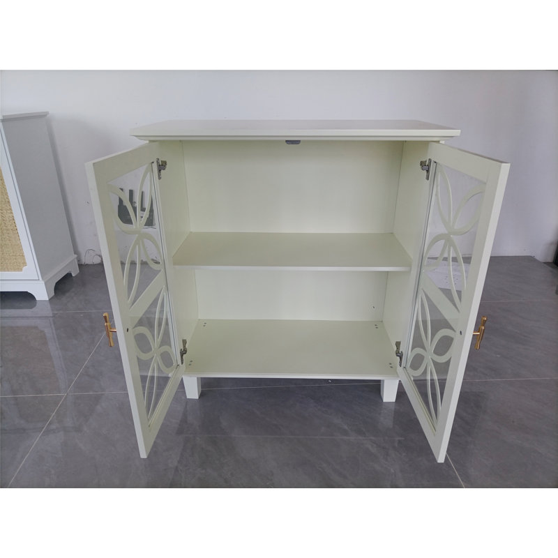 Buffet moderne rétro avec portes en verre trempé et rangement spacieux, parfait pour une présentation et une organisation élégantes
