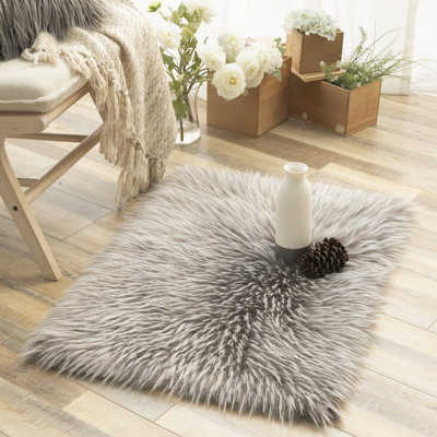Tapis moelleux en fausse fourrure, lavable à la machine