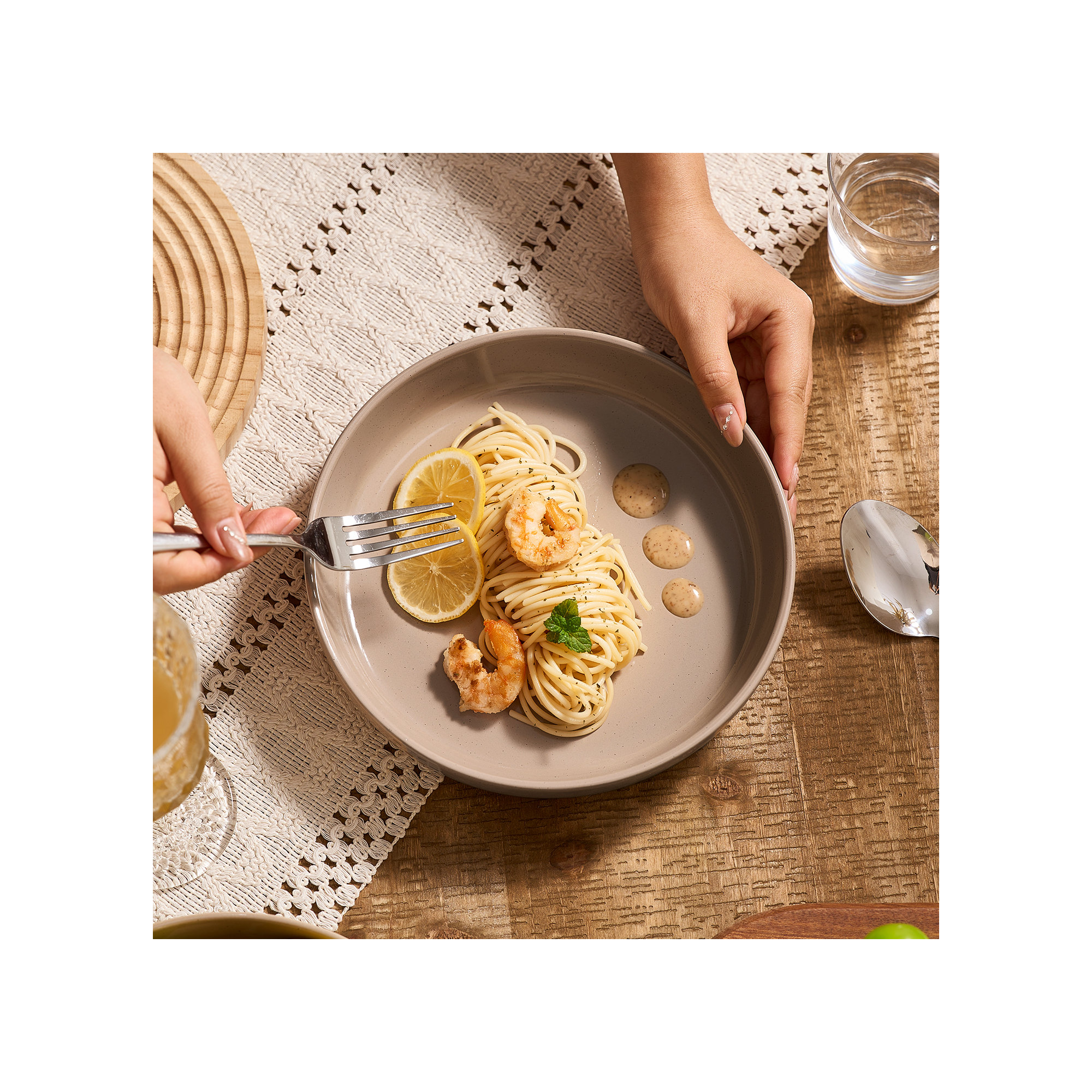 33oz Stoneware Pasta Bowl, Brown