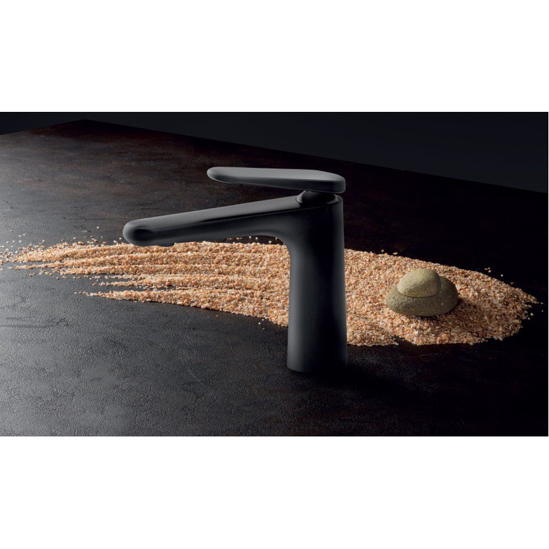 Vibiana Single-Hole Single-handle Bathroom Faucet with Drain Assembly, Brushed Nickel