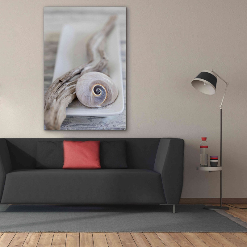 «Zen Style Beach Still» par Andrea Haase, estampe numérique sur toile, H 60 po x l 40 po x P 1,5 po