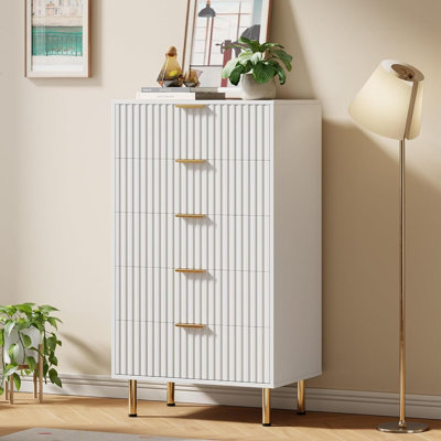 Modern Fluted 5 Drawer Dresser – Tall Wooden Chest with Deep Wide Drawers, Sturdy Gold Legs, Ample Bedroom Storage Cabinet for Living Room, Kids Room, Hallway – Color: White