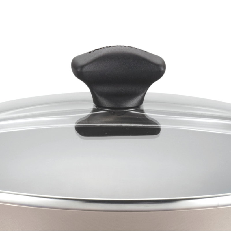 Farberware Dishwasher Safe Nonstick Jumbo Cooker Chef's Pan with Lid and Helper Handle, 6 Quart, Champagne