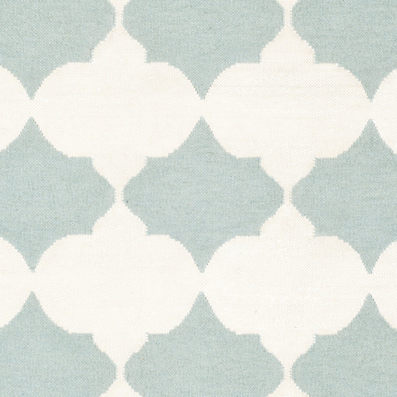 Rodgers Hand Woven Flat Weave Banana Silk/Wool/Cotton Geometric Rug in Ivory/Light Blue, Round 7'