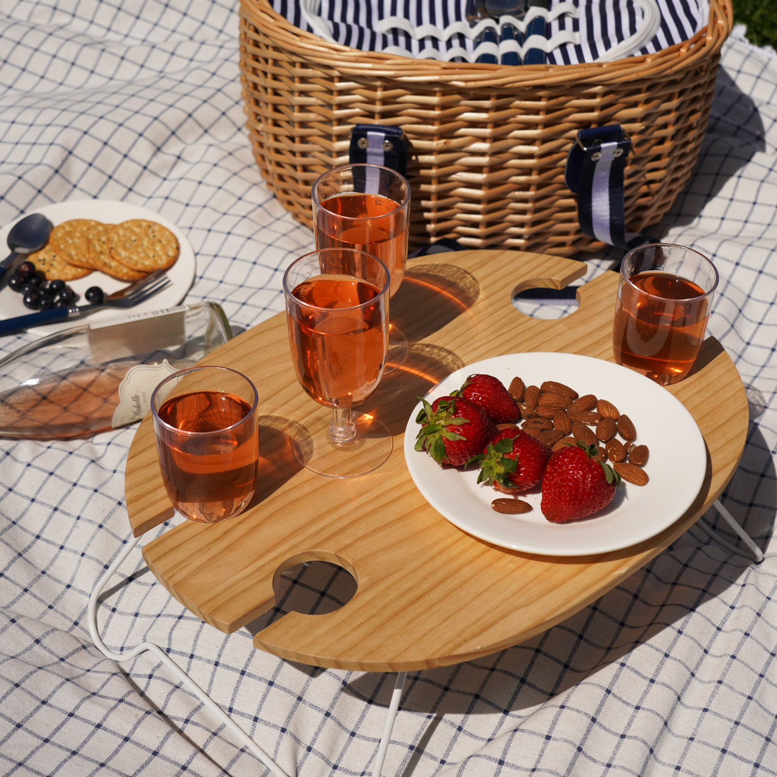 Central Park Picnic Basket Set