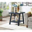 Table basse contemporaine en bois à finition noire avec tablette et pieds élégants à angle large pour un rangement supplémentaire en noir, offrant des qualités de pieds supplémentaires-1787250531-1787250553