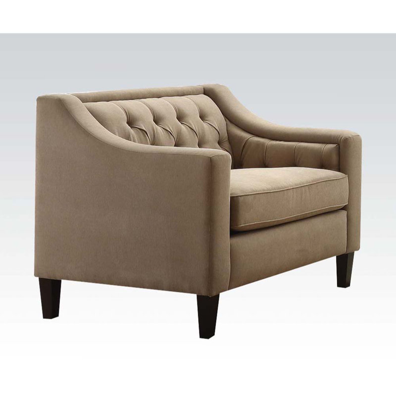 Fauteuil capitonné l 34 po