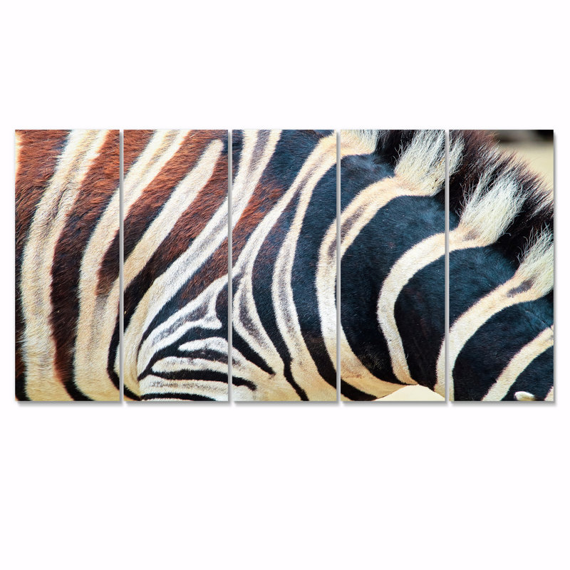 Détail de lignes de zèbre noir et blanc I - reproduction d'art sur toile à motifs - 60 x 28 - 5 panneaux