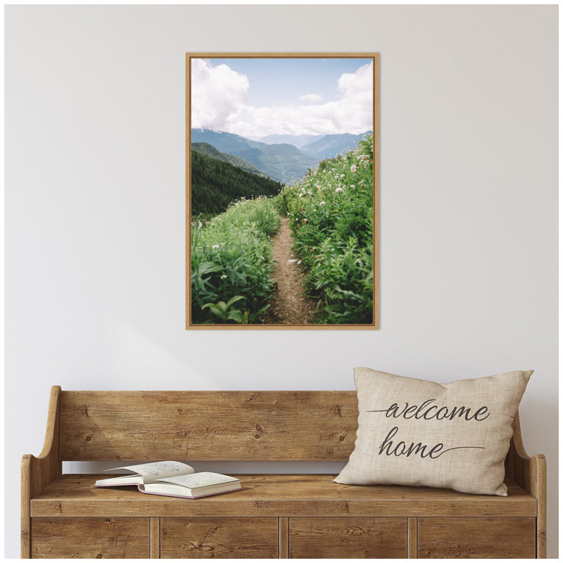 «Mountain Trail Scenic Landscape» par Patricia Hasz de Patricia Rae, reproduction d'art sur toile encadrée