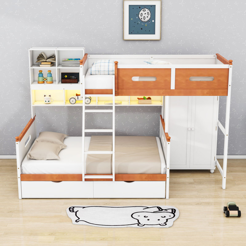 Lit superposé simple au-dessus d'un lit double en bois avec DEL, tablettes, garde-robe et 2 tiroirs