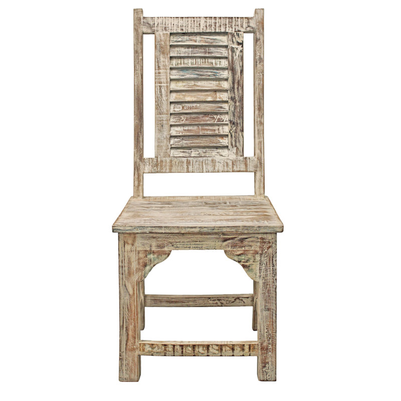 Chaise Trinidad