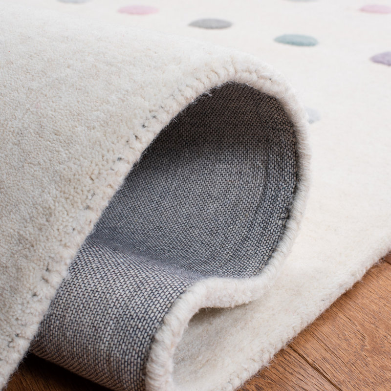 Hadi Hand Loomed 70% Wool, 20% Latex, 10% Cotton Rug, Rectangle 6' x 9'