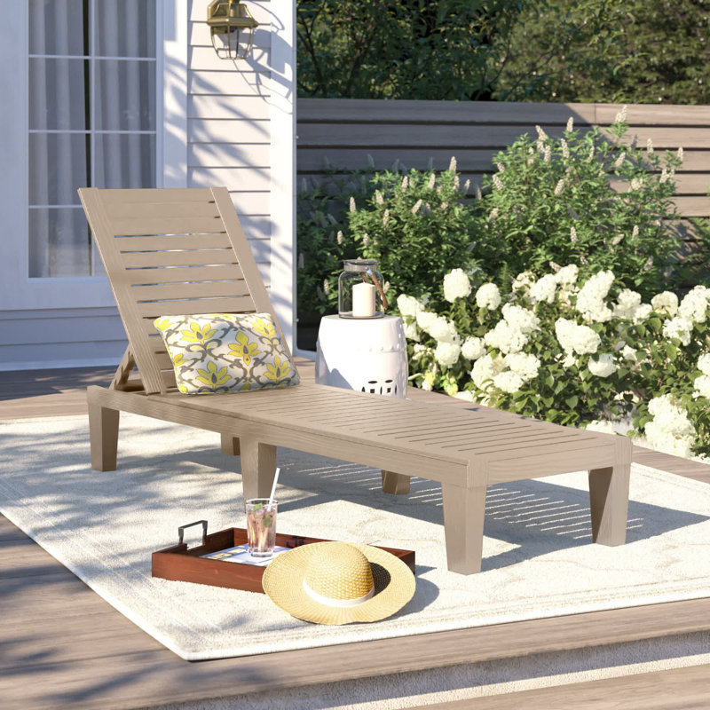Chaise longue inclinable 74 po Highlawn, Gris