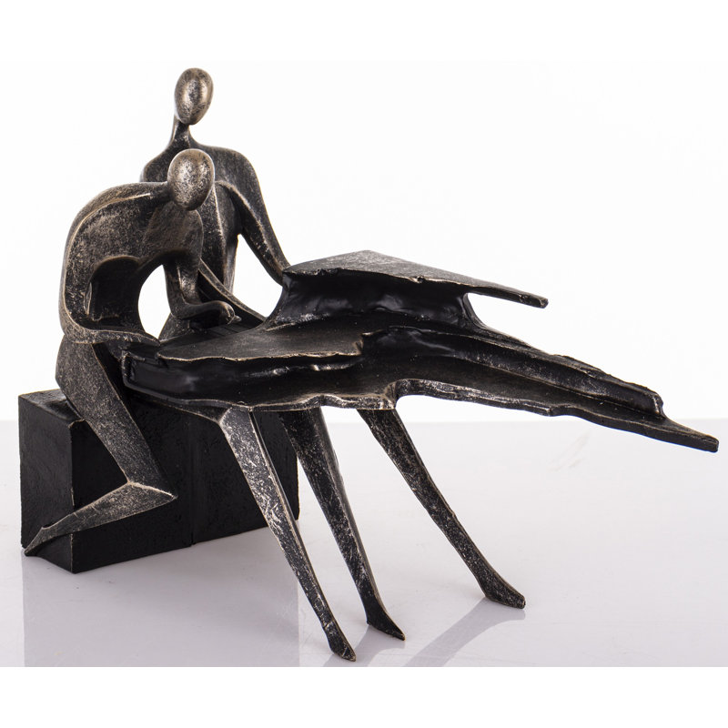 People Figurines & Sculptures