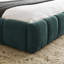 Grand cadre de lit tapissier grand avec tissu épais, lit plateforme grand format en chenille avec tête de lit et structure solide. Aucun sommier tapissier requis (68 po x 86,5 po x 23,5 po)-1370749891