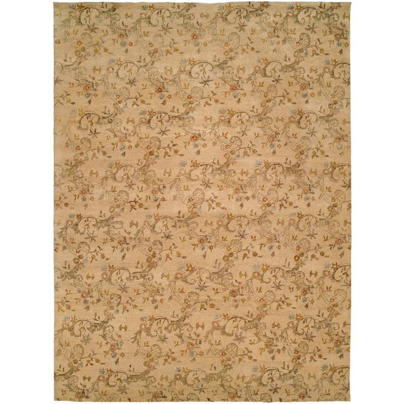Wool Floral Area Rug in Beige, Rectangle 2' x 3'