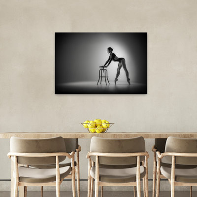 «Elegant Ballet Pose», impression d'art dramatique classique et classique