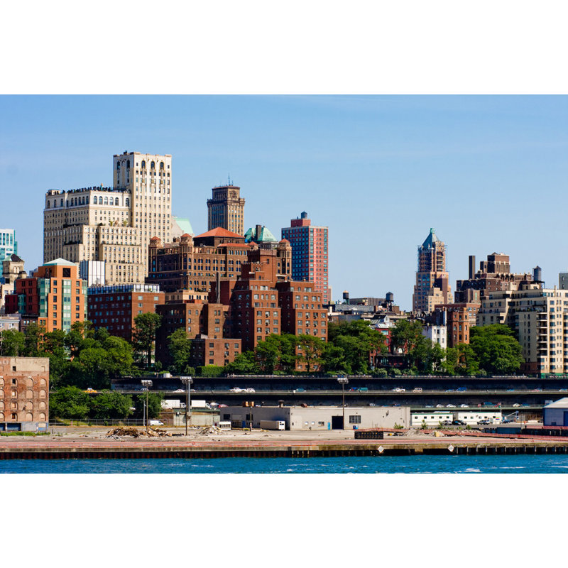 New York, horizon de Brooklyn, H 27 po x l 40 po