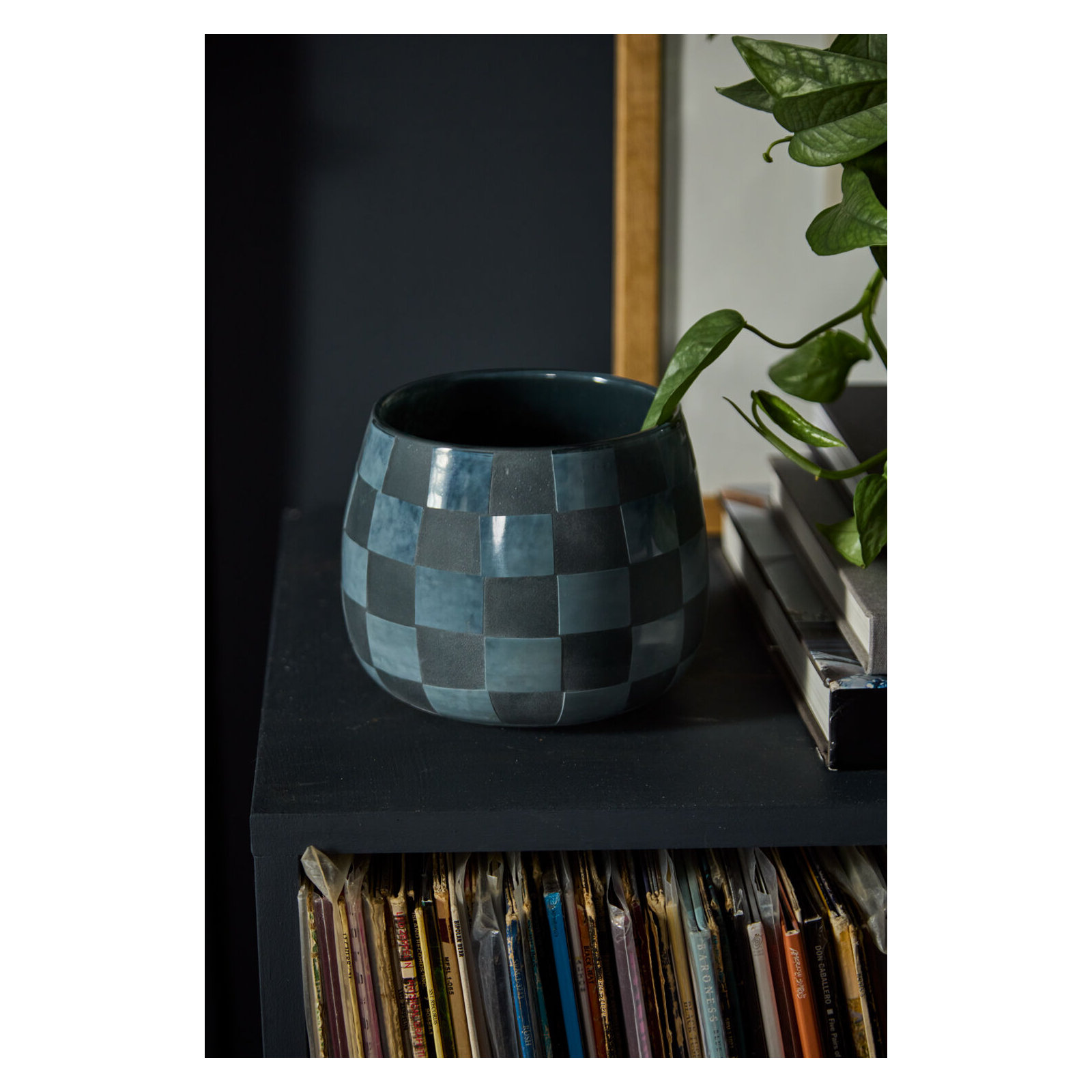 Enthia Vase 6.25"x 5.5"