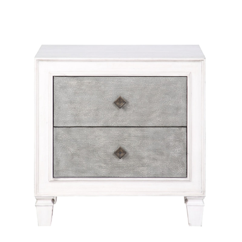 Table de chevet au fini transitionnel gris et blanc vieilli avec tiroir doux doublé de feutre