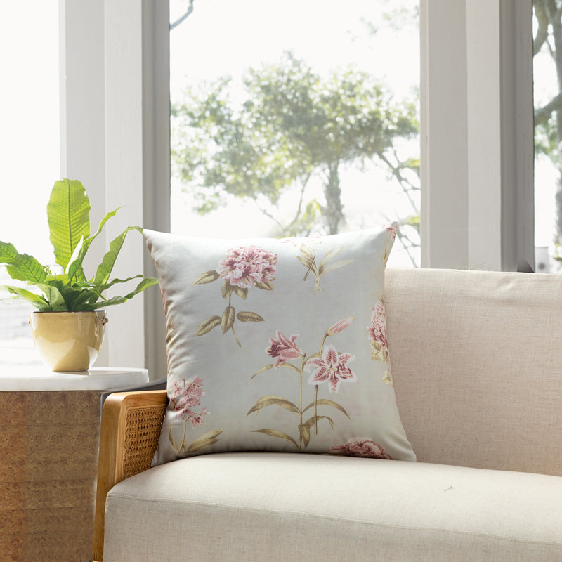 Ensemble de 2 coussins Florence, Motif floral bleu clair, H 22 po x l 22 po, Housse de coussin seulement - sans coussin