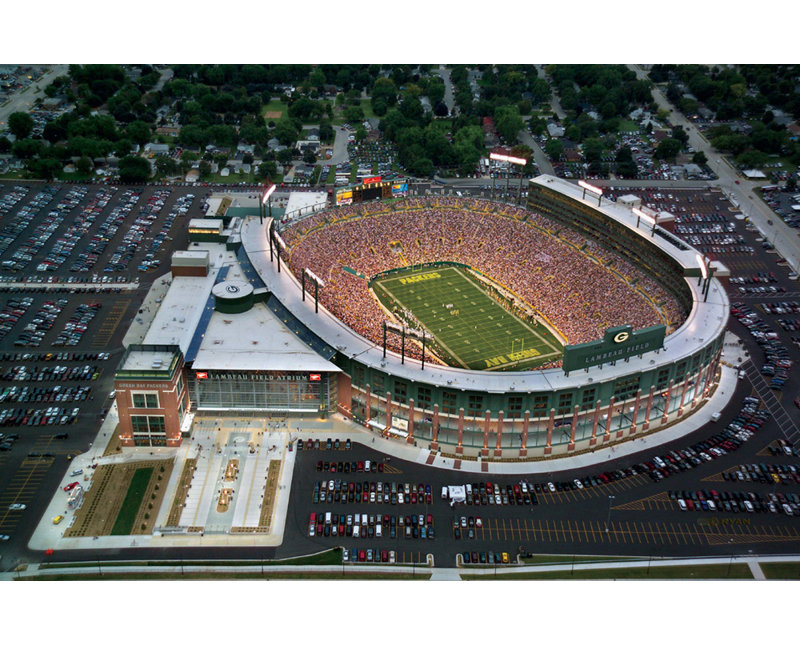 Lambeau Field, 26" H x 40" W
