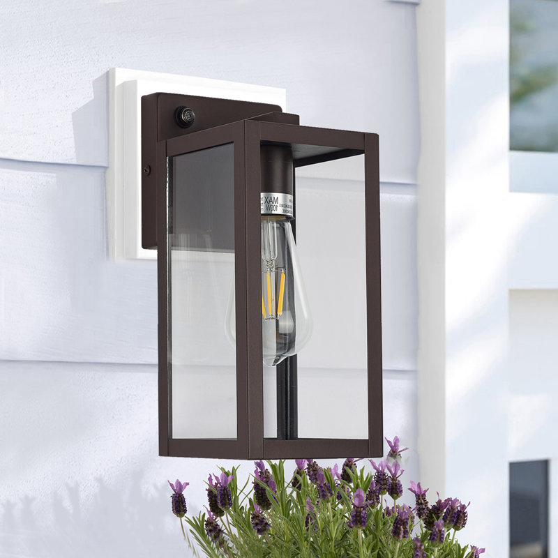 Applique murale en acier Reinel, H 11 po x l 4,75 po x P 5,75 po, Deux lumières