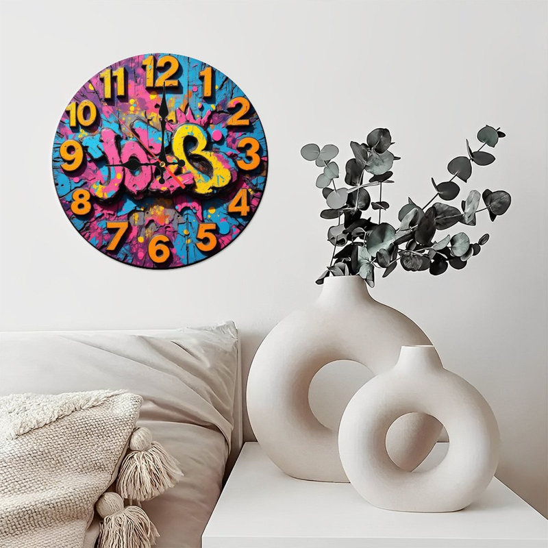 Horloge murale colorée