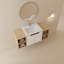 Meuble-lavabo à fermeture en douceur 48 po avec lavabo et deux petites tablettes de rangement, BCV07448WHLTK
