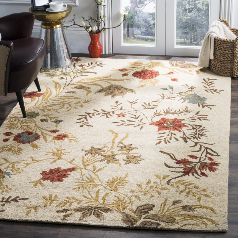 Emrick Hand Hooked Wool/Cotton/Latex Floral Rug in Beige, Rectangle 8' x 10'