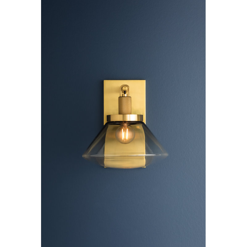 Mendon 1 - Light Armed Sconce