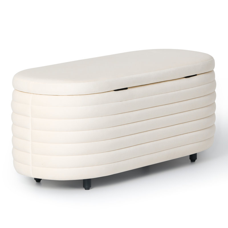 Banc de rangement rembourré en polyester Farrah, Ivoire, H 18,1 po x l 42,5 po x P 17 po